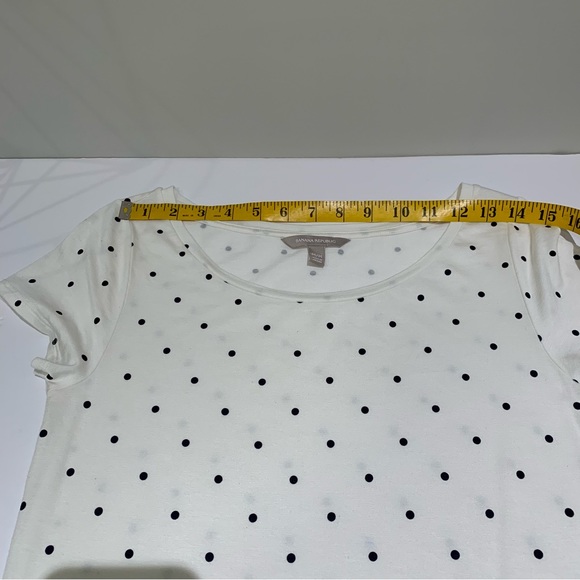 Never Worn Banana Republic Polka Dot T-shirt, Cream Black Medium - Picture 3 of 6
